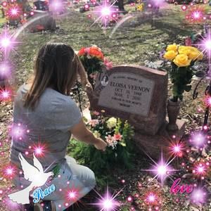 Meet your Posher, Sonia